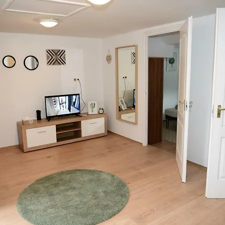 Eperke Apartman * Fuzfofurdo