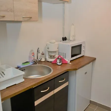 Eperke Apartman Lägenhet *