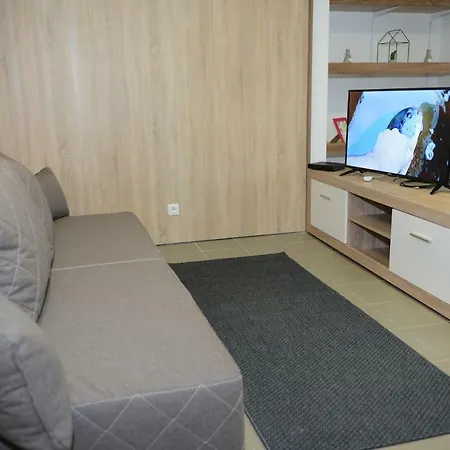 Lägenhet Eperke Apartman Fuzfofurdo